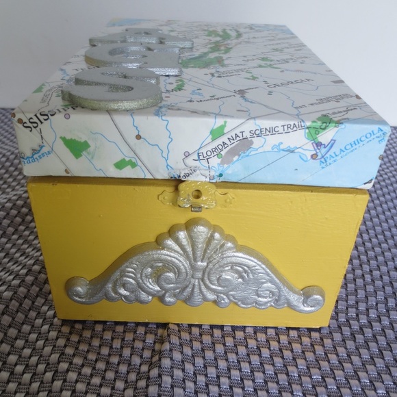DIY gift box. MotherDaughterProjects..com