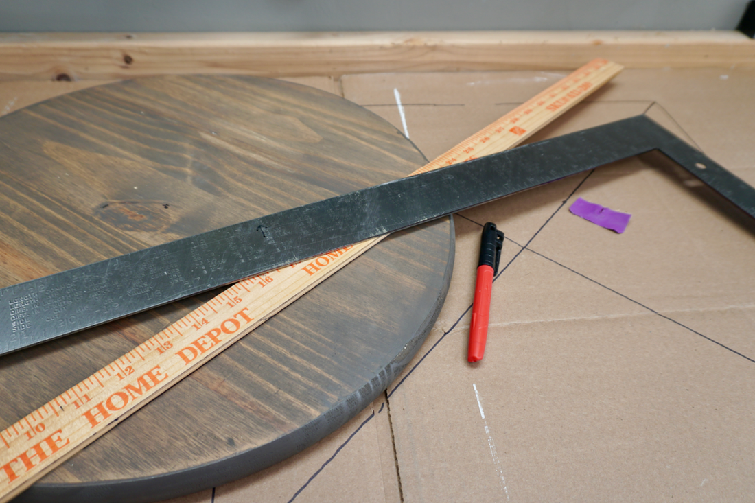 Learn a quick way to find the center of a circle or the center of a wood round.