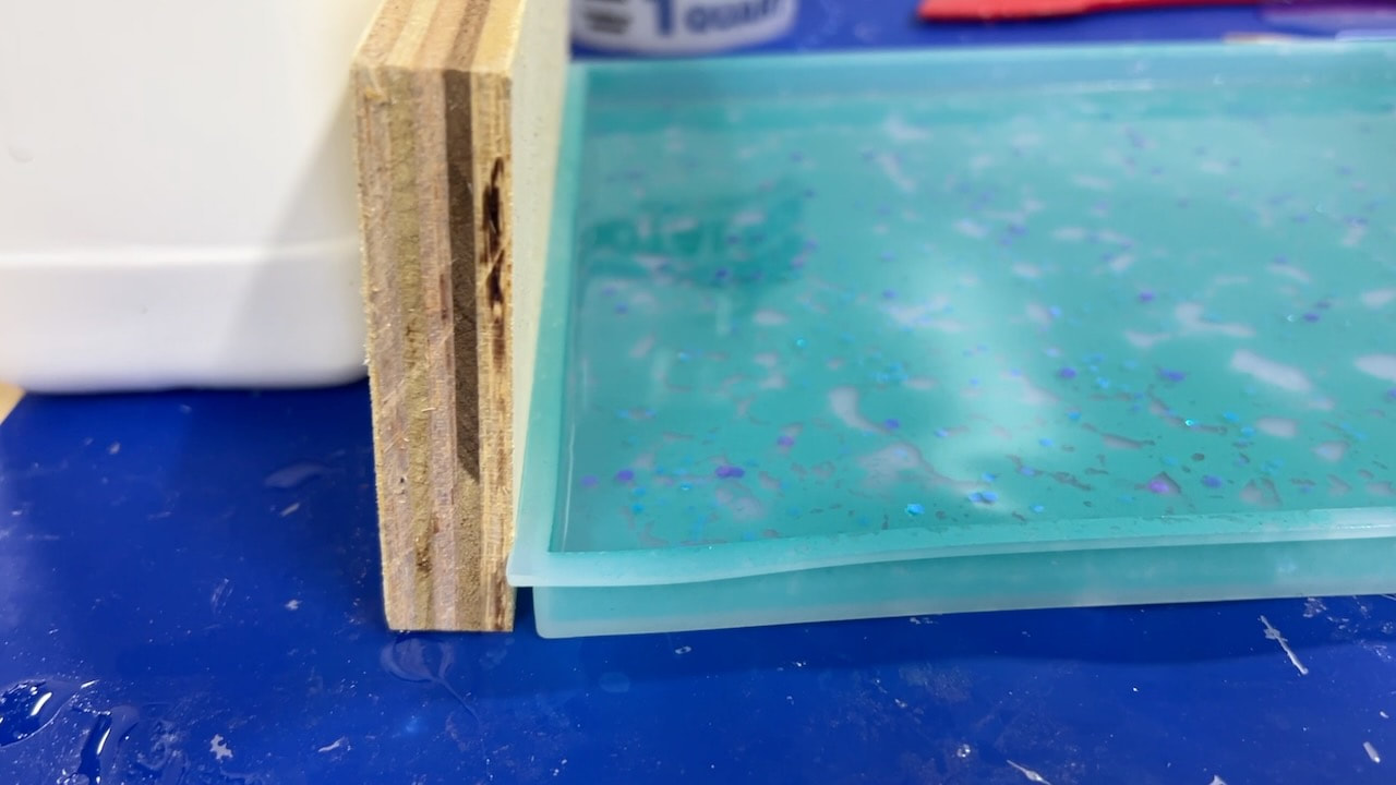 How to Use Silicone Epoxy Molds by TotalBoat - Mother Daughter Projects