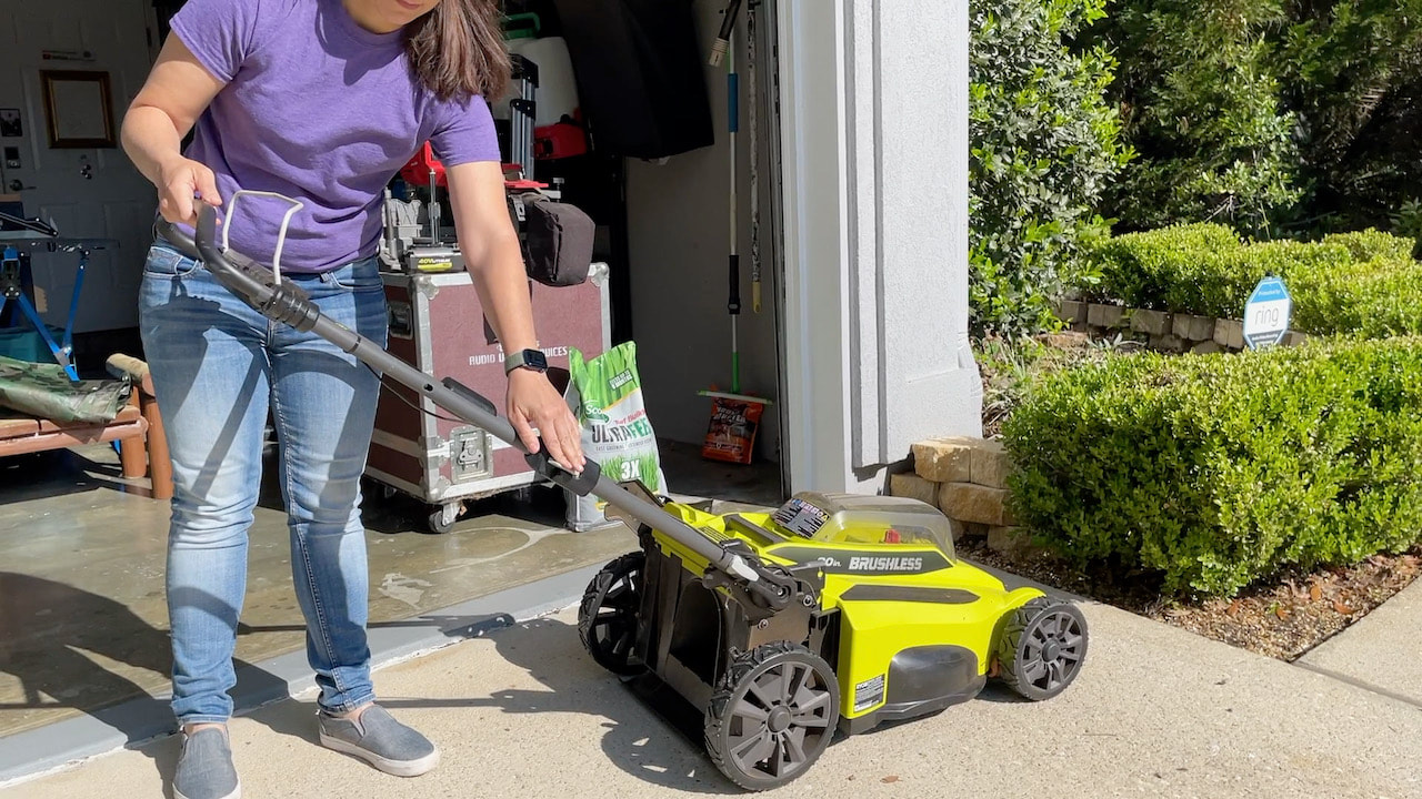 Five Thing I like about the Ryobi Battery Powered Lawn Mower - Mother  Daughter Projects