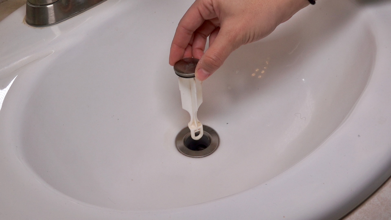 How To Remove Stopper From Drain How to Remove a Sink Stopper - Mother Daughter Projects