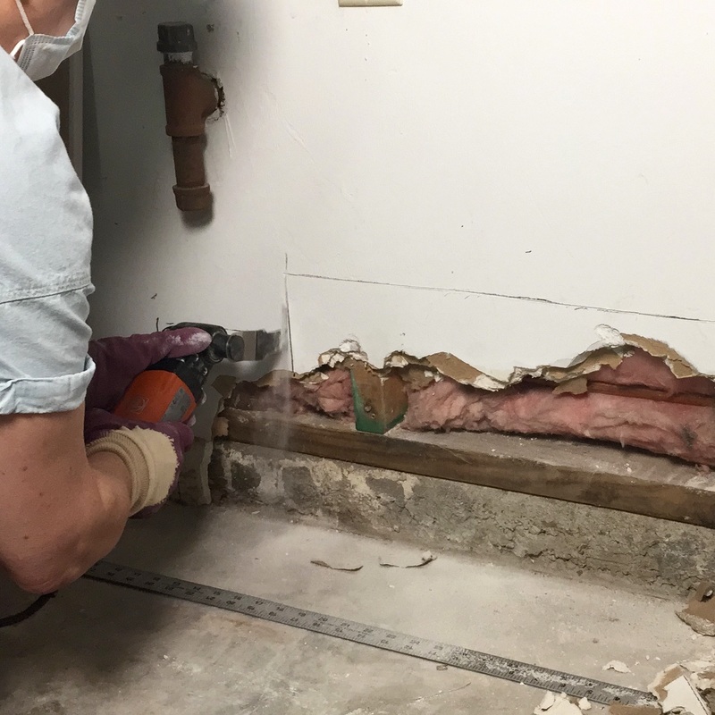 Drywall Repair. MotherDaughterProjects.com