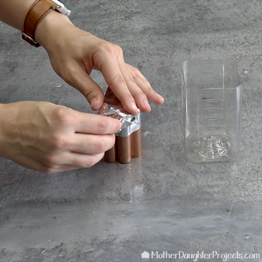 Learn how to DIY using quikrete concrete and copper pipes to make a pen or paint brush holder.