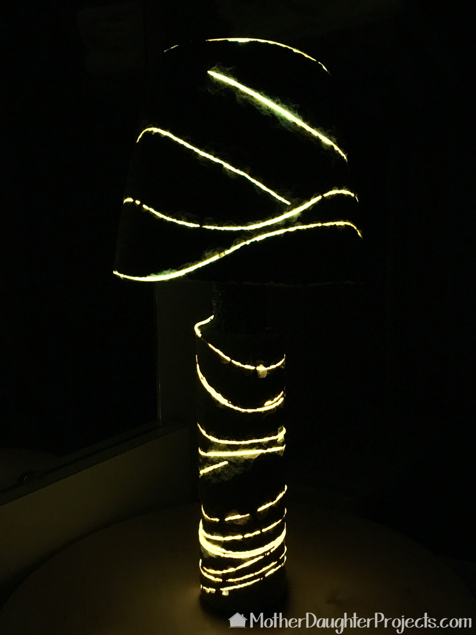 Learn how to cast a concrete lamp using light up el wire. This is inspired by the Wonder Woman movie Lasso of Truth.