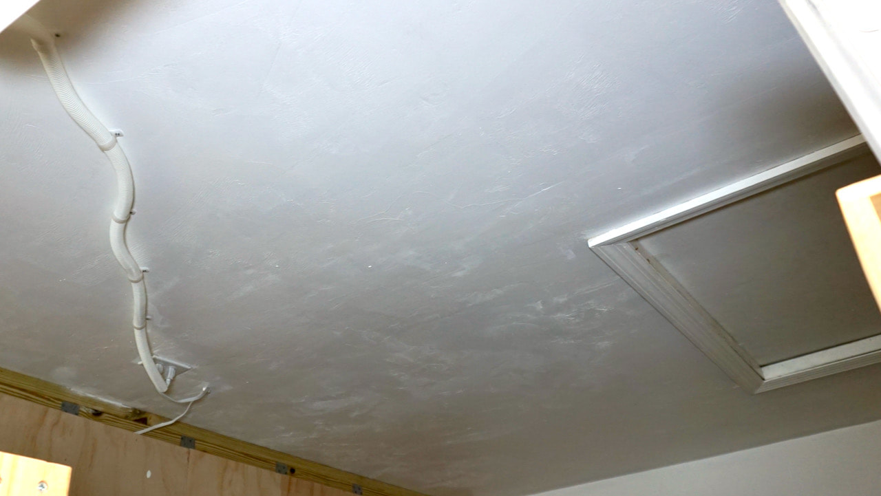 AFTER photo of the newly repaired ceiling crack.
