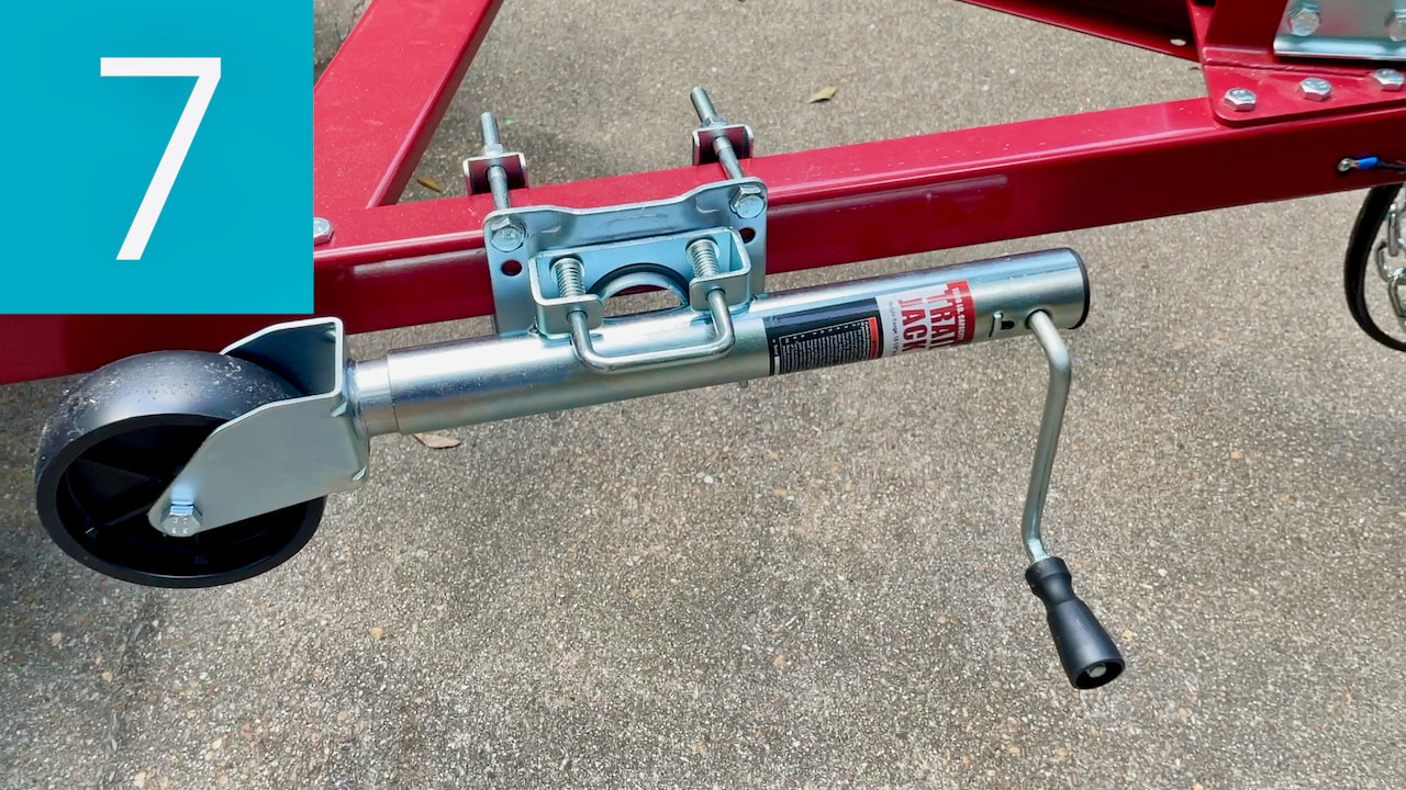 Be sure all trailer accessories are secured to the trailer frame.