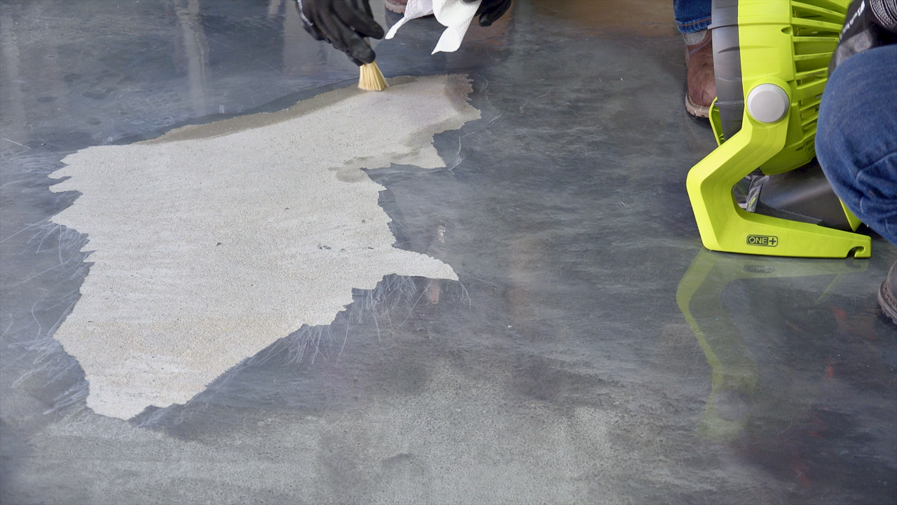 Watch the 5 things we learned after 1 year of installing the RockSolid Garage Floor Coating kit. The results might surprise you!